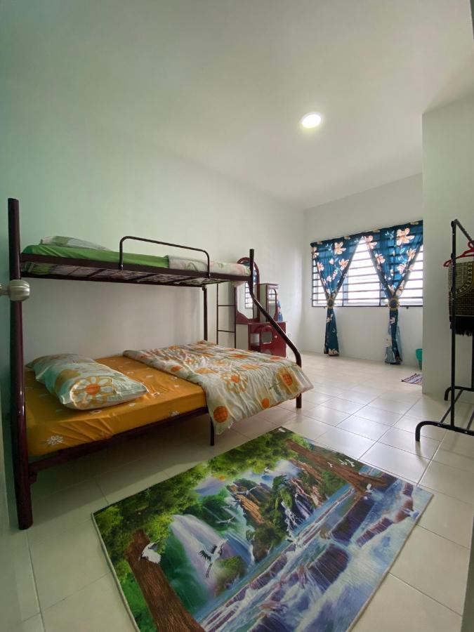Sya Honey Homestay 2 Tanah Rata Esterno foto