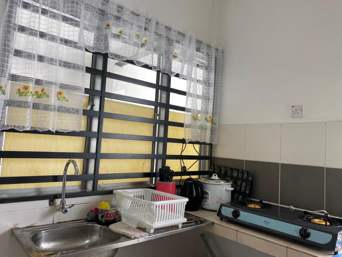Sya Honey Homestay 2 Tanah Rata Esterno foto